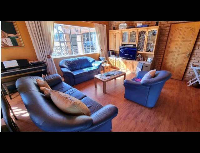3 BEDROOM HOUSE FOR SALE IN BENONI AH